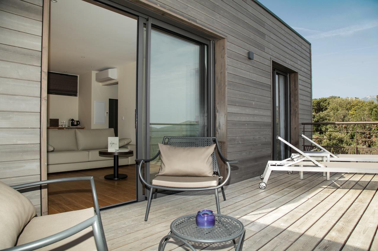 Le Tomino Hotell Macinaggio  Exteriör bild