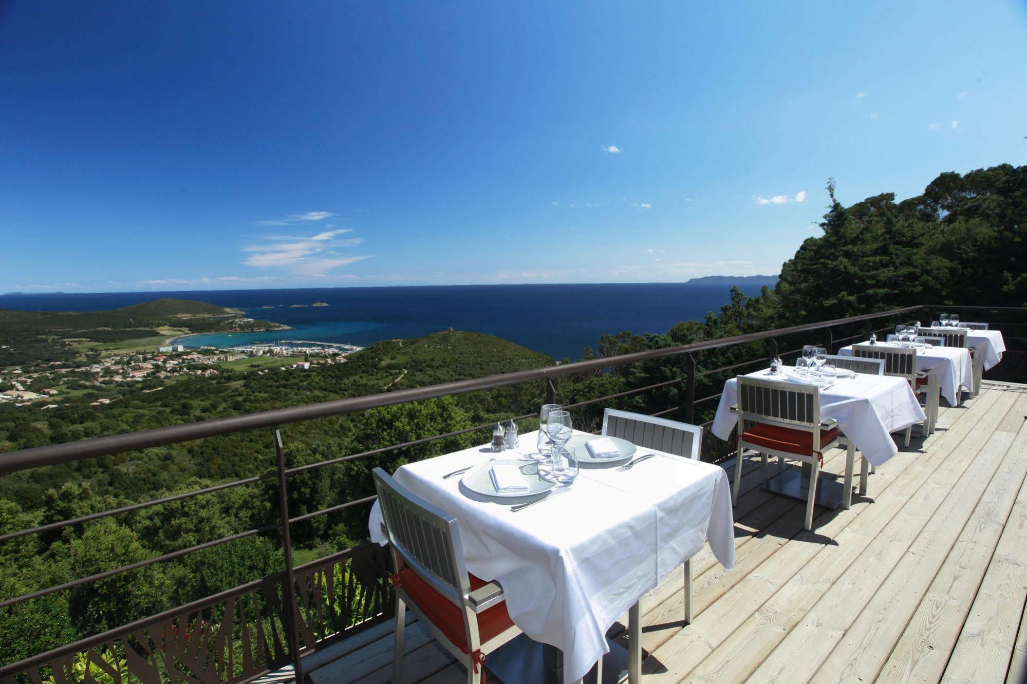 Le Tomino Hotell Macinaggio  Exteriör bild