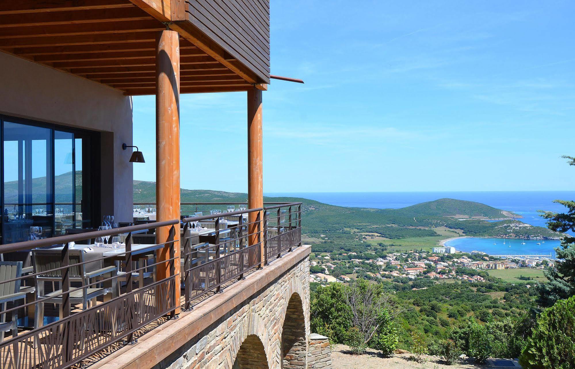 Le Tomino Hotell Macinaggio  Exteriör bild